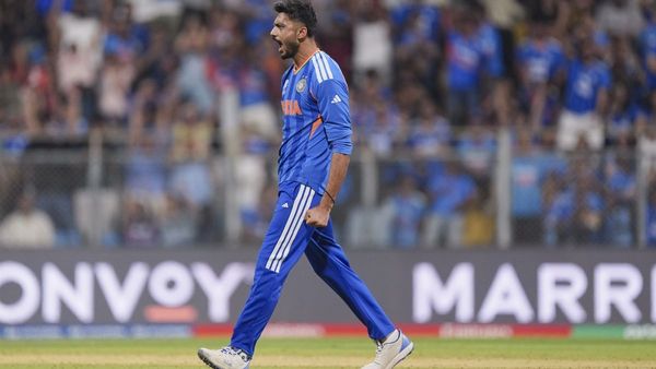 IND vs NZ: फाइनल में अक्षर या कुलदीप, कौन रचेगा इतिहास? चकनाचूर होगा इस दिग्गज का सालों पुराना रिकॉर्ड!