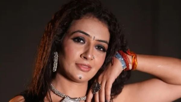 Vada Pav Girl :'रिश्तों का मजाक बना दिया', चंद्रिका ने किया मिस्ट्री मैन का खुलासा लेकिन भड़क गए लोग, क्यों?