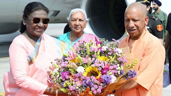 अयोध्या में ऐतिहासिक पल! राष्ट्रपति मुर्मू ने राम मंदिर में की 'श्रीराम यंत्र' की स्थापन, क्या है इसकी खासियत?