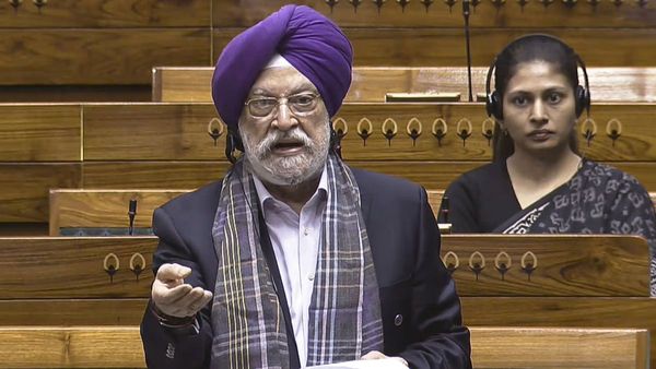 Lockdown लगेगा या नहीं! सरकार ने दिया सबसे बड़ा अपडेट! देश में Petrol Diesel कमी पर क्या बोले हरदीप पुरी?