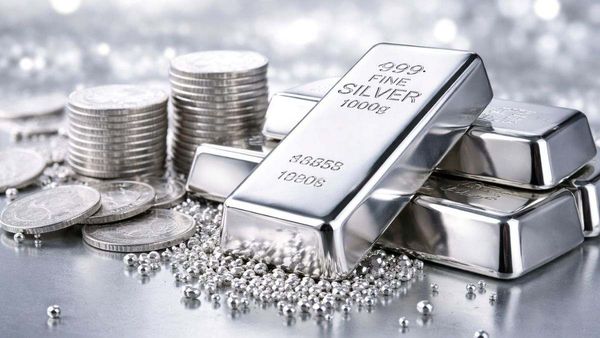 Jaipur Silver Rate Today: चांदी की कीमतों में जबरदस्त उछाल, पिंक सिटी में एक दिन में 35 हजार बढ़े दाम