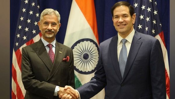 Iran America War: पश्चिम एशिया में तनाव के बीच जयशंकर ने अमेरिकी विदेश मंत्री से की बात,किन मुद्दों पर हुई बात