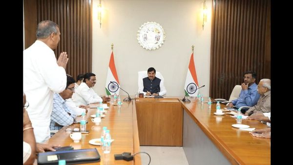 MP News: मुख्यमंत्री डॉ. यादव से बातचीत के बाद बस ऑनर्स एसोसिएशन ने हड़ताल वापस ली, सबके हितों की रक्षा का भरोसा