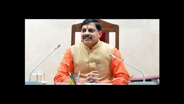 MP News: अपराधी के साथ जन्मदिन मनाने वाले टीआई को मुख्यमंत्री डॉ. यादव ने किया निलंबित