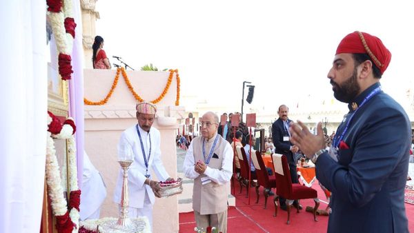 MMCF अवॉर्ड्स: 1980 में शुरू हुई परंपरा आज भी सेवा और साहस का सम्मान करती है