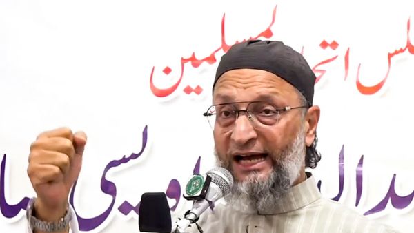 बंगाल में तीसरे मोर्चे की एंट्री, ओवैसी की AIMIM हुमायूं कबीर की पार्टी आईं साथ, क्‍या पलट देंगे चुनावी खेल?