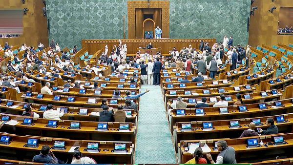 Parliament Today: संसद में आज भी हंगामे के आसार? मिडिल ईस्ट समेत जानें किन मुद्दों पर होगी चर्चा