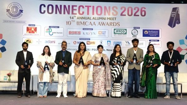 IIMCAA Connections 2026: दिल्ली में लगा एलुमनी का महाकुंभ, पत्रकारिता और जनसंपर्क के दिग्गजों को मिला सम्मान