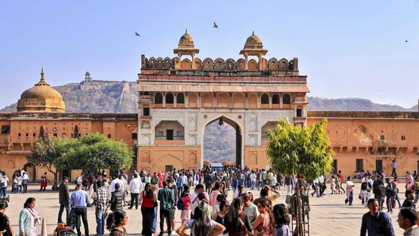 Rajasthan Diwas 2026: 30 मार्च की जगह 19 को क्यों मनाया जा रहा राजस्थान दिवस? चौंका देगा तारीख बदलने का कारण!