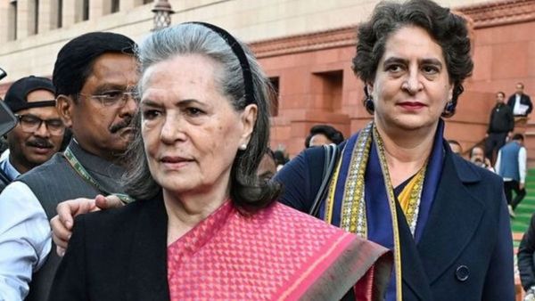 Sonia Gandhi Health: सोनिया गांधी को छुट्टी तो मिल गई, लेकिन डॉक्टर्स ने क्या कहा? हेल्थ रिपोर्ट पर दिया अपडेट