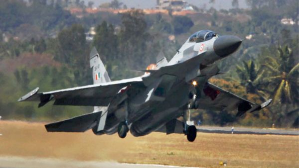 Sukhoi Su-30 MKI Missing: भारतीय वायु सेना का लड़ाकू विमान सुखोई Su-30 MKI असम में हुआ लापता, सर्च ऑपरेशन जारी