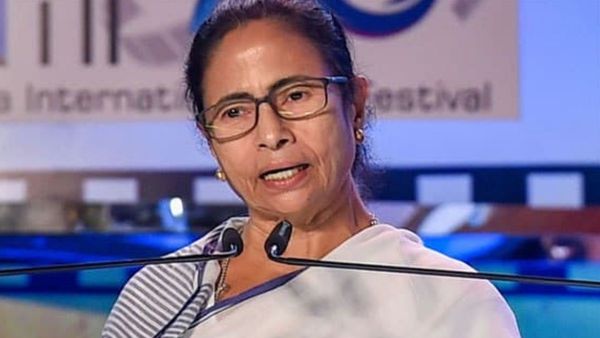 'आप हुक्म नहीं चला सकते हैं' , ED छापों में ममता बनर्जी के ‘दखल’ पर सुप्रीम कोर्ट ने लगाई फटकार