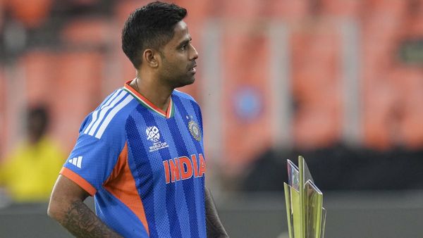 IND vs NZ Final: फाइनल से पहले सन्नाटे में क्रिकेट फैंस! आज अपना आखिरी मैच खेलेंगे कप्तान सूर्यकुमार यादव?