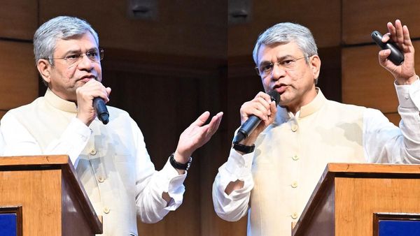 Cabinet Decision: जल जीवन मिशन 2.0 से एयरपोर्ट तक, मोदी कैबिनेट के 6 बड़े फैसले कौन-कौन से? बंगाल को खास तोहफा