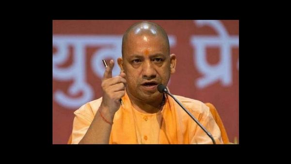 उप निरीक्षक भर्ती परीक्षा पर मुख्यमंत्री योगी आदित्यनाथ सख्त, अमर्यादित टिप्पणियों पर रोक के निर्देश