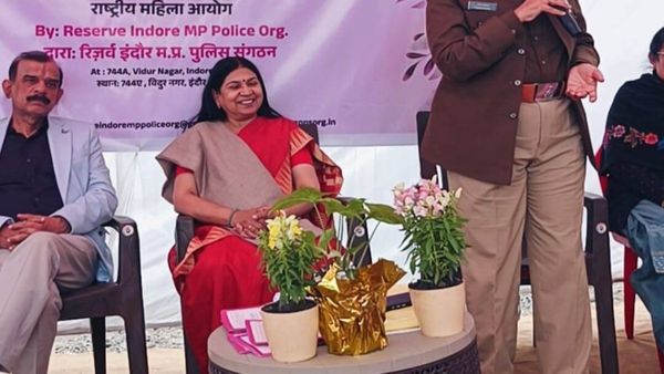 Bhopal News: भोपाल में 11 मार्च को महिला जनसुनवाई, NCW अध्यक्ष विजया राहटकर सुनेंगी महिलाओं की शिकायतें