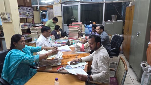 भोपाल नगर निगम में करोड़ों के फर्जी बिल घोटाले में लोकायुक्त की जांच तेज, सर्वर रूम से हार्ड डिस्क जब्त