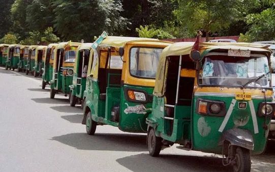  दिल्ली में कांस्टेबल के घायल होने के बाद ड्राइवर गिरफ्तार