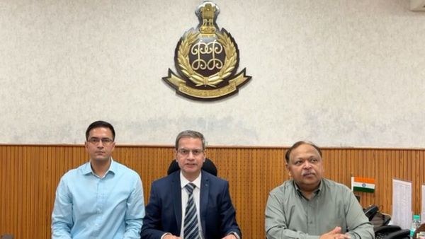 पंजाब पुलिस ने चंडीगढ़ ग्रेनेड हमले का मामला सुलझाया , पाकिस्तान-ISI से जुड़े गिरोह के सदस्य गिरफ्तार