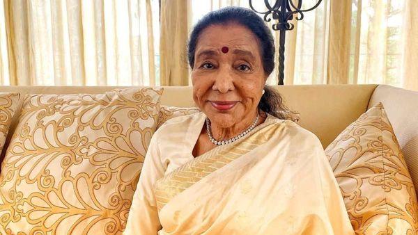 आशा भोसले ने अंतिम बार किस क्रिकेटर से की मुलाक़ात, मिलने के एक महीने बाद मौत, खिलाड़ी अब IPL में शामिल