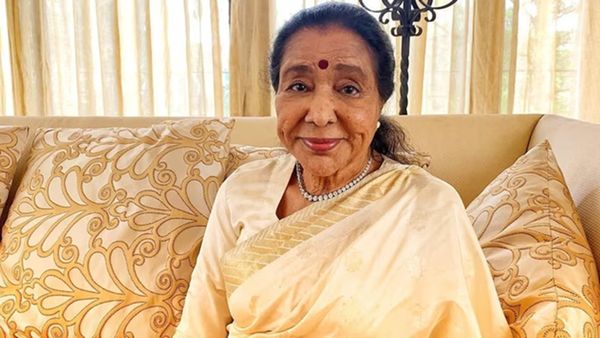 Asha Bhosle Death: मौत से ठीक पहले क्या हो गई थी आशा भोसले की हालत? डॉ.प्रतीत समदानी ने सामने रखा पूरा सच