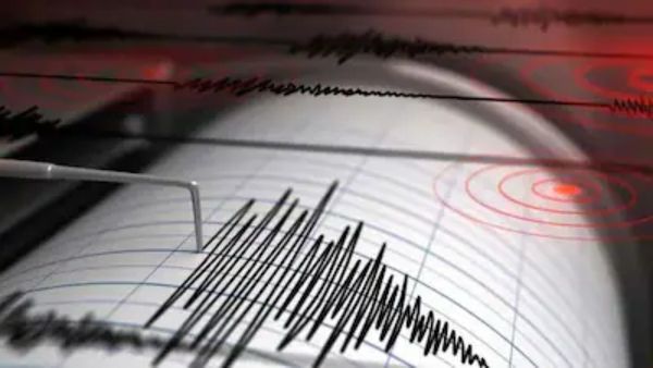 Delhi-NCR Earthquake: दिल्ली-एनसीआर में भूकंप के झटके! 5.9 तीव्रता से कांपी धरती, दहशत में लोग