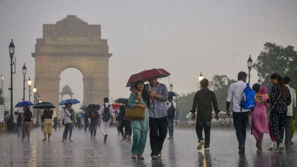 Delhi-NCR में झमाझम बारिश से राहत! 48 घंटे में फिर बदलेगा मौसम! क्या बरसेगी आग? IMD ने जारी किया अलर्ट