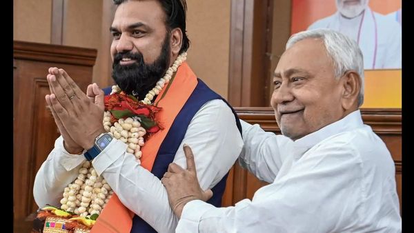 Bihar News: जल-जीवन-हरियाली अभियान का असर: बेगूसराय में 808 सार्वजनिक कुओं का जीर्णोद्धार, भूजल संरक्षण को मिली मजबूती