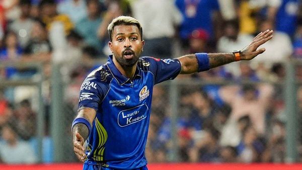 IPL 2026: 3 खिलाड़ियों को ढो रही हैं टीमें, खेल में फ्लॉप मगर कप्तानी के कारण टीम में बरकरार