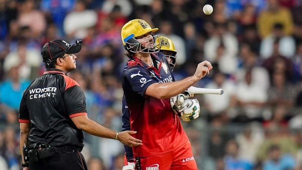 IPL 2026: टिम डेविड के ऊपर BCCI का एक्शन, ठोक दिया तगड़ा जुर्माना, हार्दिक पांड्या को भी पड़ी मार