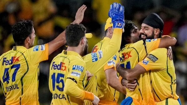 IPL 2026: चेन्नई सुपर किंग्स को लगा बड़ा झटका, खलील अहमद पूरे आईपीएल से बाहर