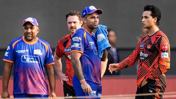 MI vs SRH: मुंबई इंडियंस-सनराइजर्स हैदराबाद की टक्कर, जानें पिच और वेदर रिपोर्ट