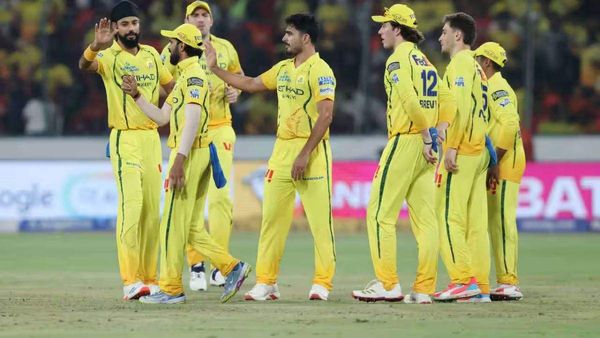 चेन्नई सुपर किंग्स सहित पूरे IPL में पसरा मातम, CSK के खिलाड़ी की मां का निधन, टीम छोड़कर घर लौटा क्रिकेटर