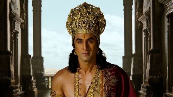 Ramayana Teaser: रणबीर के रूप में साक्षात उतरे राम! कैसा है रावण का लुक? टीजर में लोगों ने पकड़ ली ये गलती