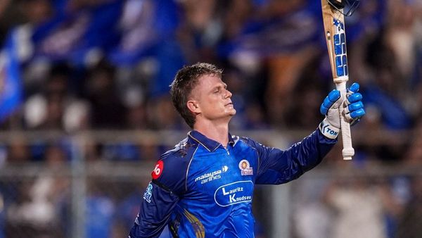 MI vs SRH: वानखेड़े में आया रिकल्टन का बवंडर! तोड़ डाला 18 साल पुराना रिकॉर्ड, मुंबई इंडियंस के लिए रचा इतिहास