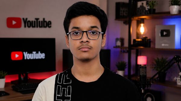 YouTube से टाइमपास करने वाले Shreyas Mishra कैसे बने JEE टॉपर? 100 परसेंटाइल पर कब्जा, पिता क्या करते हैं?