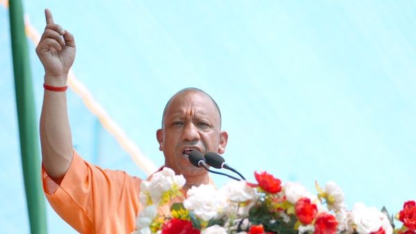 Bengal Election 2026: '4 मई को बंगाल में लहराएगा भगवा, 80% सीटों पर BJP का कब्जा', UP CM योगी का दावा 