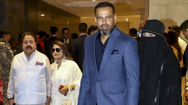 Yusuf Pathan के ससुर को पुलिस ने किया गिरफ्तार! आखिर किस अपराध की मिली सजा?