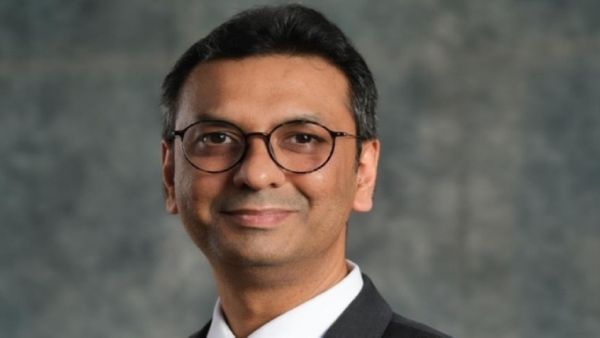 बाजार की हलचल के बीच लॉन्ग-टर्म मेगा ट्रेंड्स पर क्यों है बजाज फिनसर्व एएमसी की नजर