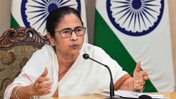 Bengal Election 2026: मतगणना से पहले TMC को SC से बड़ा झटका, केंद्रीय कर्मचारियों की तैनाती पर दखल से इनकार