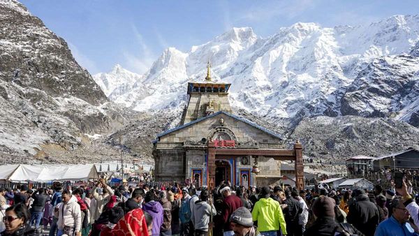 Delhi to Kedarnath Guide: 2026 में केदारनाथ यात्रा की तैयारी कैसे करें? रूट और खर्च की पूरी डिटेल