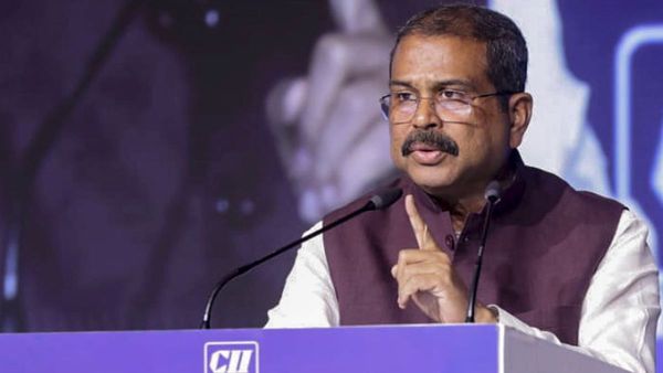 NEET 2026: 'अगले साल से ऑनलाइन होगा एग्जाम,' पेपर लीक के बाद पहली बार सामने आए धर्मेंद्र प्रधान, बताया प्लान