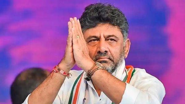हो गया फाइनल! इस दिन CM पद की शपथ लेंगे डीके शिवकुमार, सिद्धारमैया के बेटे का मंत्री बनना तय, इनसाइड स्टोरी