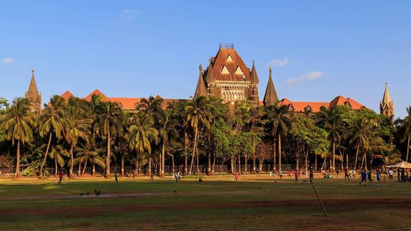 उच्च न्यायालय ने सोहराबुद्दीन मामले में बरी होने के फैसले को बरकरार रखा