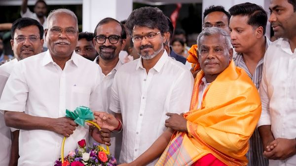 Tamil Nadu Govt: अब थलपति विजय का CM बनने रास्ता साफ,TVK को VCK ने दिया समर्थन ,सपोर्ट में कौन-कौन?
