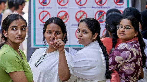 Bengal Falta Repoll: TMC की BJP को खुली चुनौती! ‘पूरा दम लगा लो’, बंगाल की इस सीट पर क्यों बढ़ा सियासी तापमान?