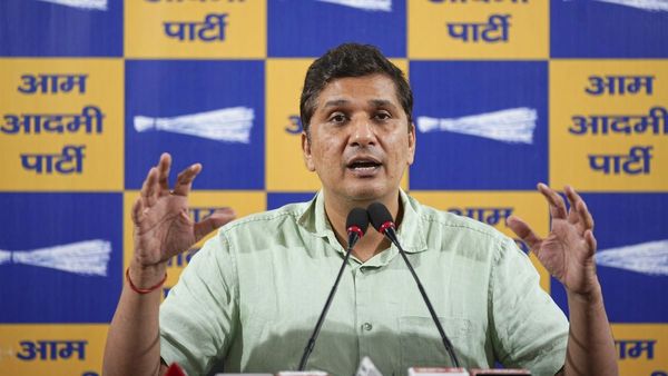 AAP नेता सौरभ भारद्वाज के खिलाफ FIR, दिल्ली पुलिस ने किस मामले में लिया एक्शन?