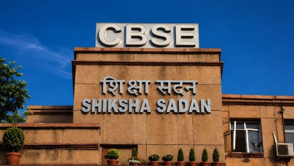 CBSE ने कैसे नाकाम किया साइबर हमला? DoS अटैक के बीच चलता रहा री-इवैल्यूएशन पोर्टल, बोर्ड ने कहा-डेटा सुरक्षित