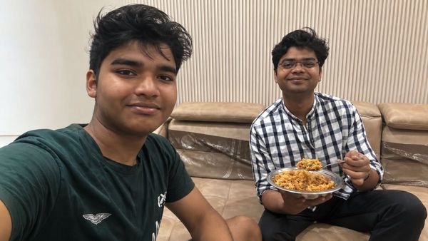 CBSE री-इवैल्यूएशन पर फिर छिड़ा नया विवाद, वेदांत का दावा-आवेदन किया किसी और विषय में, नंबर बढ़े किसी और में