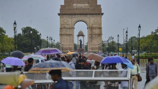 Delhi NCR Weather: दिल्ली-एनसीआर में अगले 48 घंटे भारी, IMD ने जारी किया अलर्ट, कैसा रहेगा आपके इलाके का मौसम?